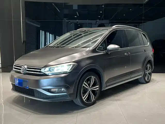  Volkswagen Touran 2018 Touran L 280TSI DSG Cross Luxury Edition 7-seater China VI