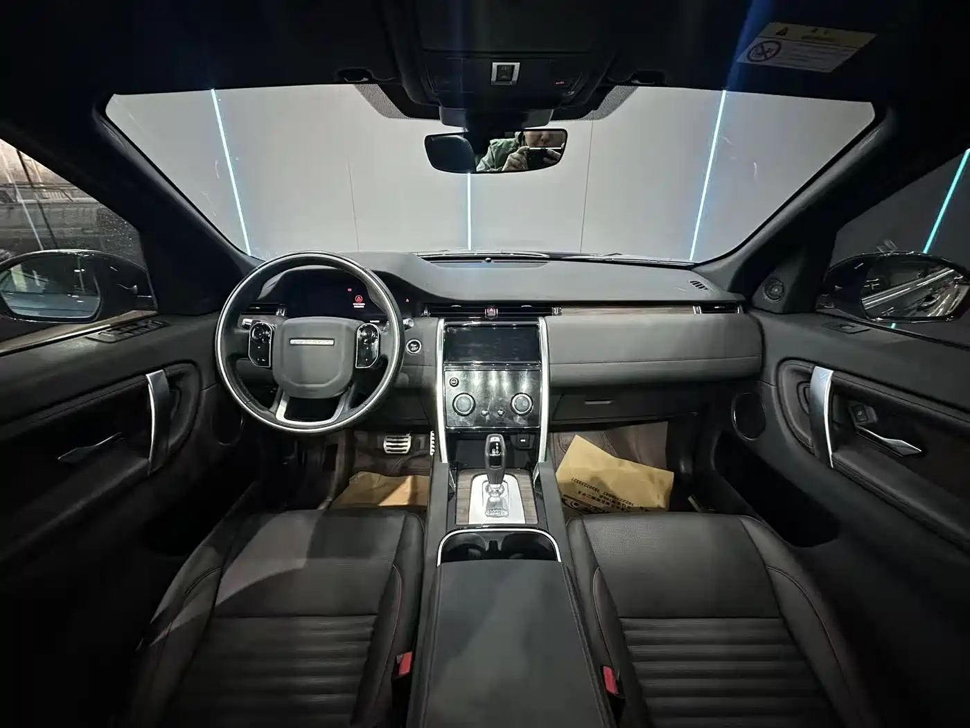 Land Rover Discovery Sport 2020 249PS R-Dynamic Performance фото 10