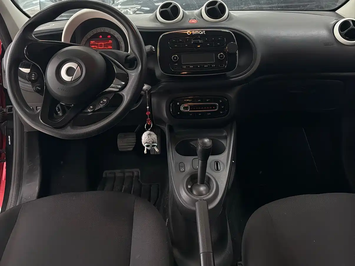 smart forfour 2018 2018 1.0L 52kW Agile Edition