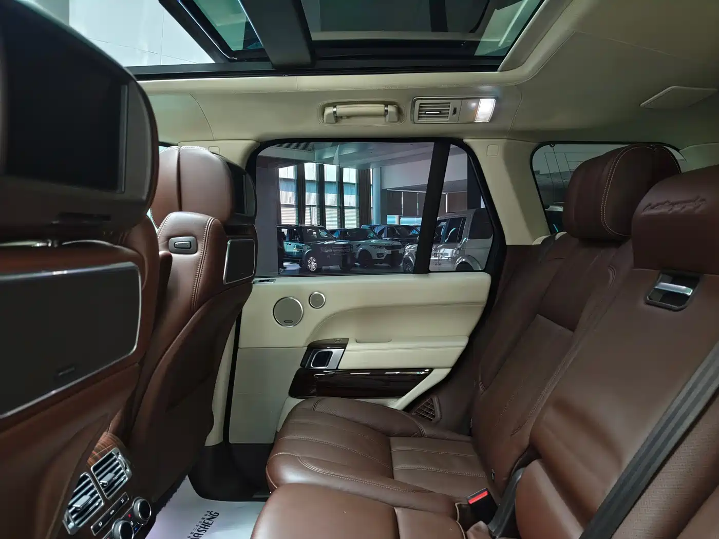 Land Rover Range Rover 2013 5.0 SC V8 AB Ultimate Genesis Edition фото 16