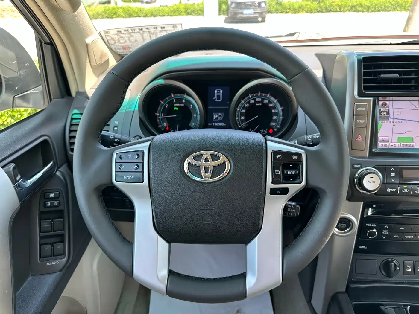 Toyota Prado 2010 4.0L Automatic TX-L NAVI фото 11