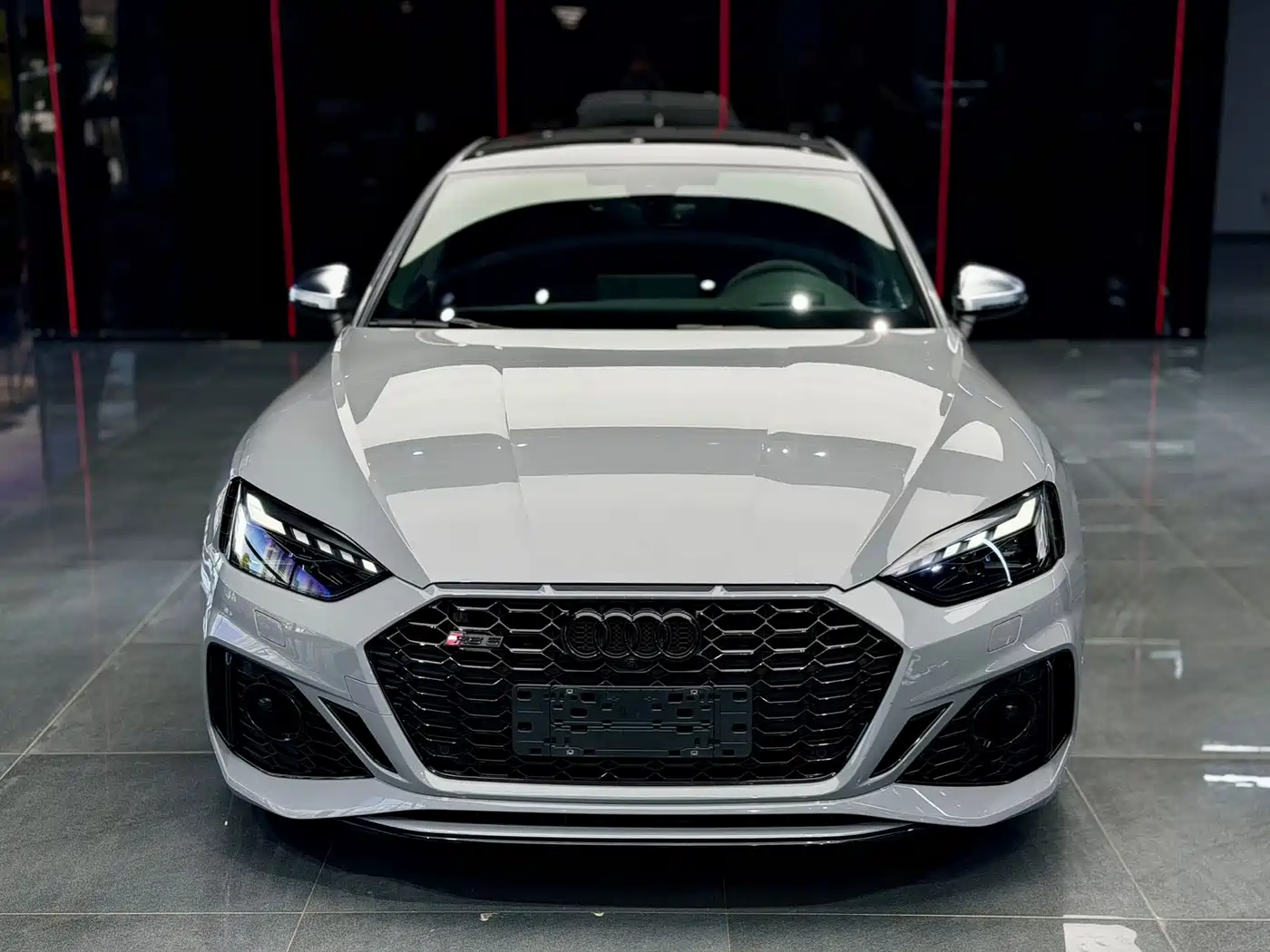 Audi RS 5 2022 RS 5 2.9T Sportback Obsidian Edition фото 2