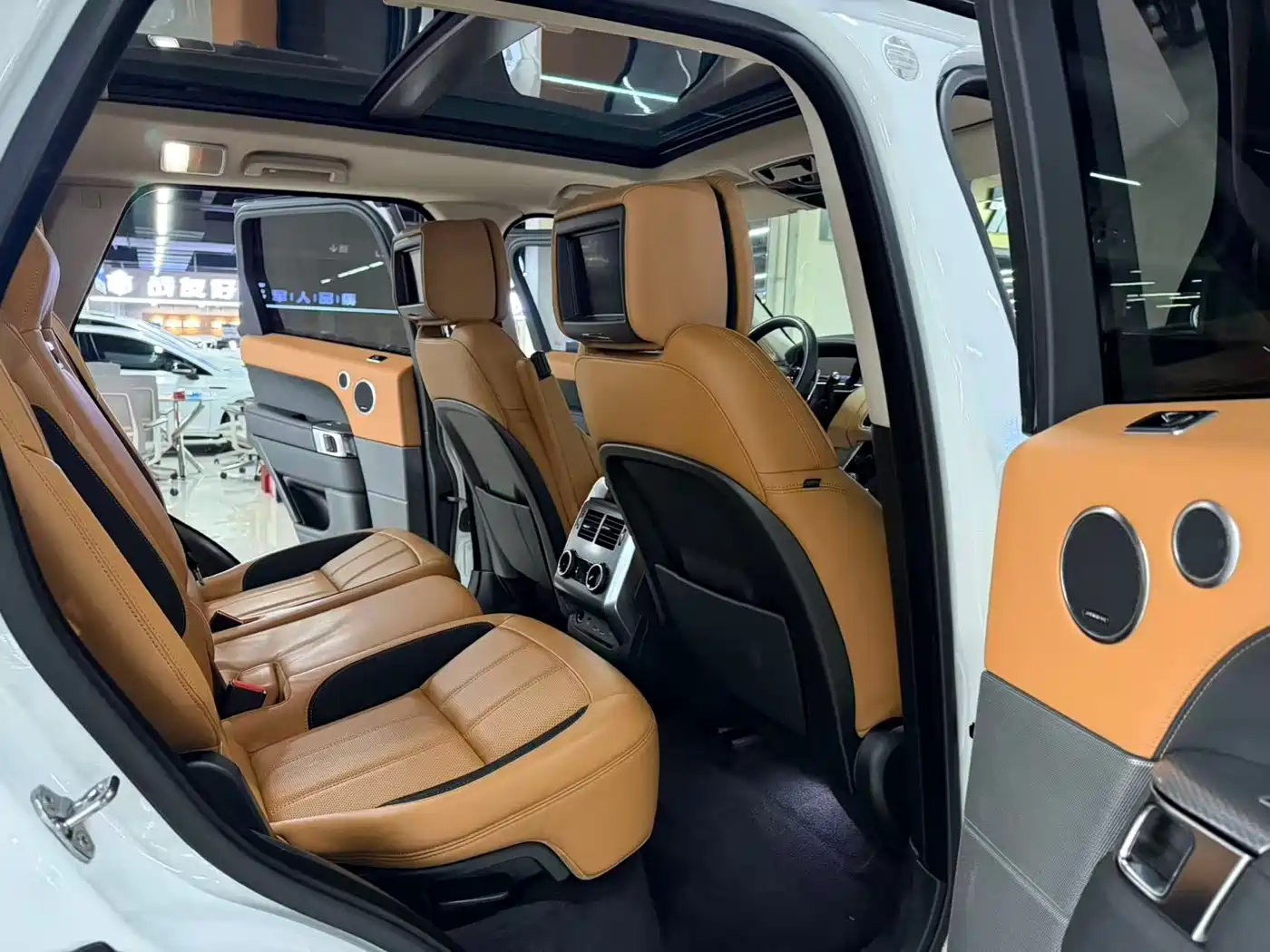 Land Rover Range Rover Sport 2020 3.0 L6 HSE DYNAMIC фото 14