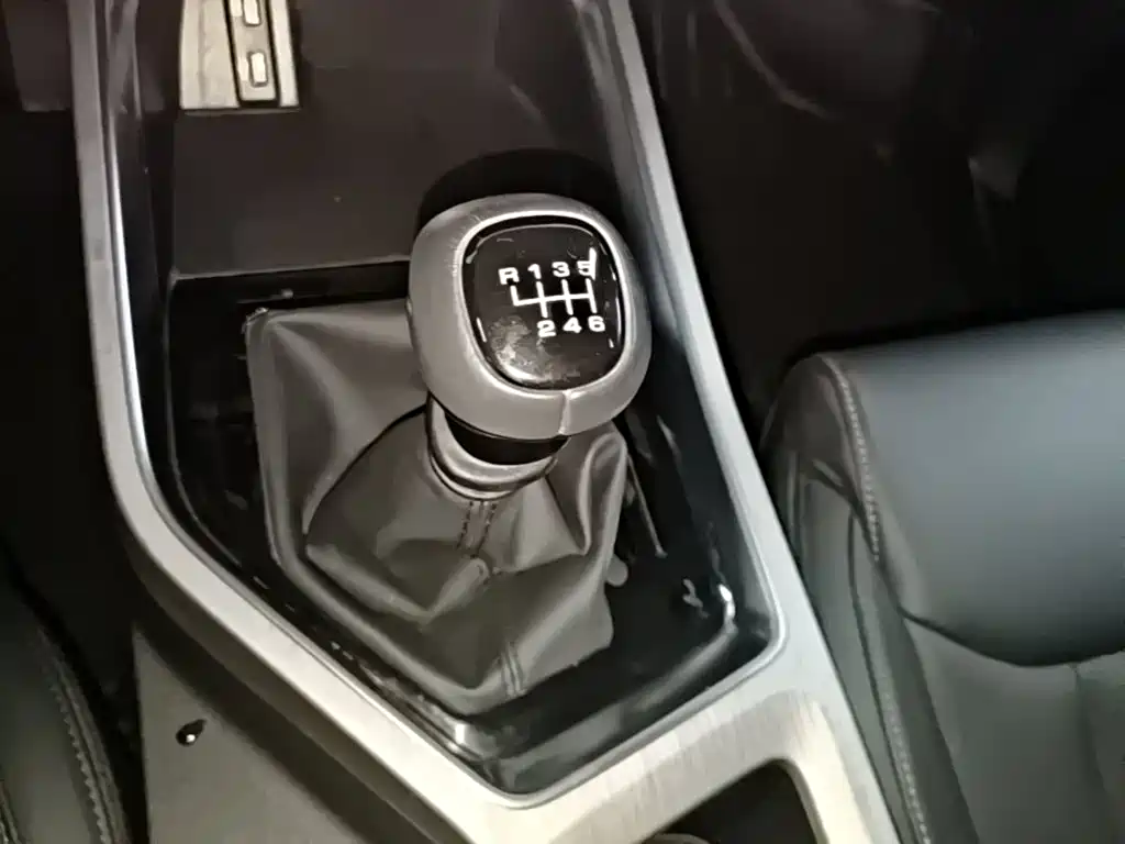 Wuling Motors Wuling Jiachen 2023 2022 1.5L Manual Free Comfort