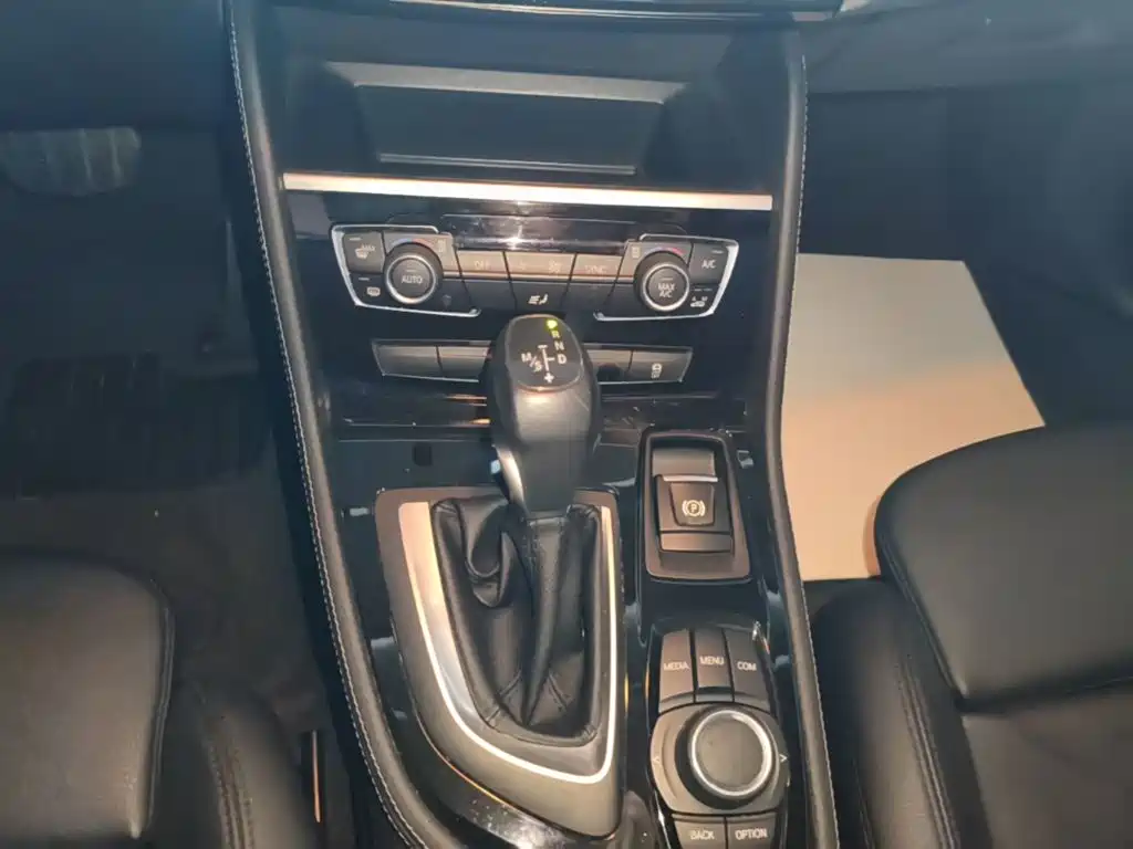 BMW 2 Series Touring 2019 2018 218i M Sport Package