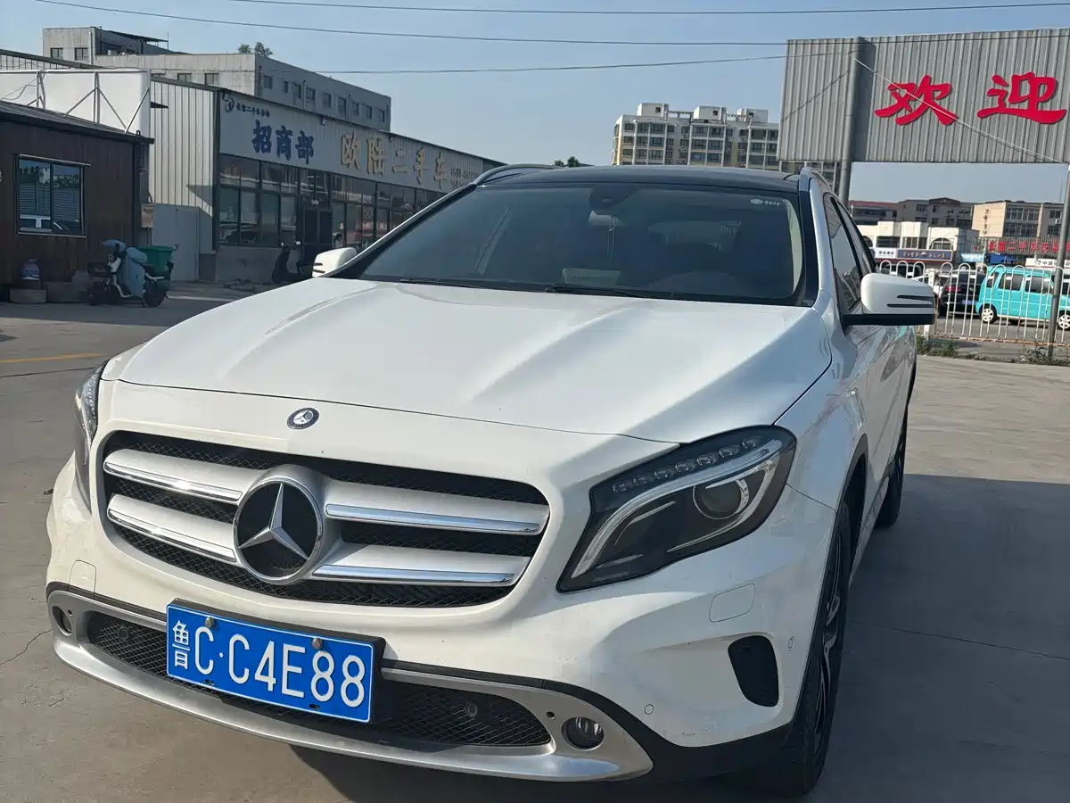 Mercedes-Benz GLA 2016 GLA 200 Fashion фото 3