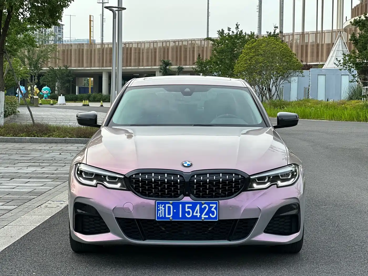 BMW 3 Series 2021 325Li M Sport Night Edition фото 2