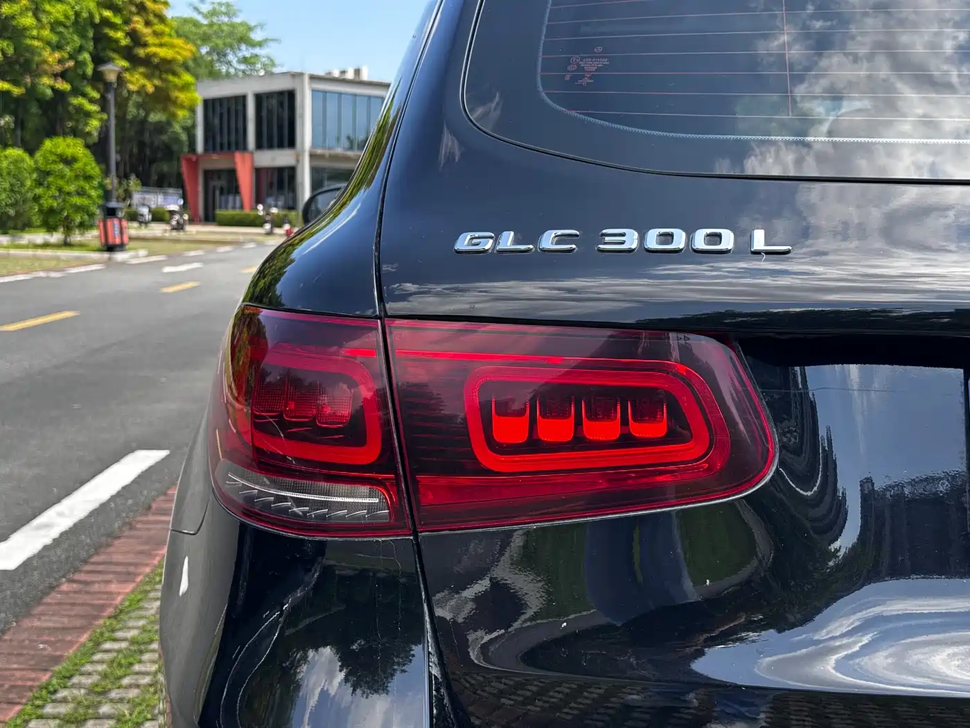 Mercedes-Benz GLC 2021 GLC 300 L 4MATIC Sporty фото 7