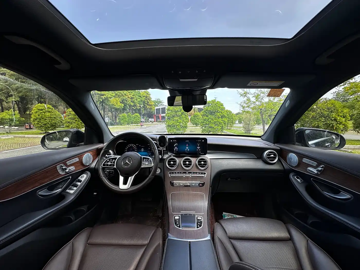 Mercedes-Benz GLC 2021 GLC 300 L 4MATIC Sporty фото 13