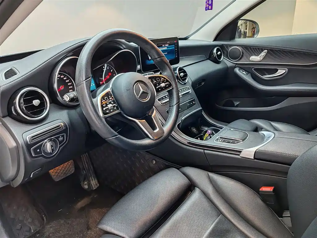 Mercedes-Benz C-Class 2019 C 180 L Fashion Sport Edition фото 9