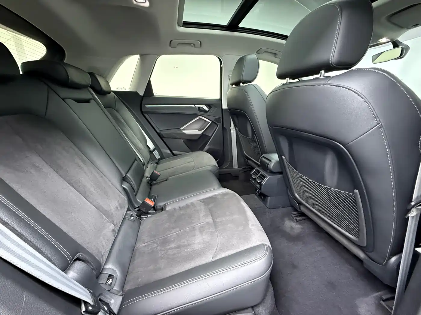 Audi Q3 2022 35 TFSI Fashion Dynamic фото 12