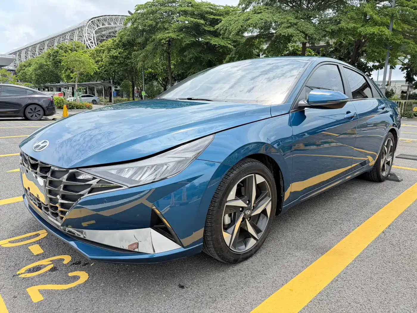 Hyundai Elantra 2023 Model 1.5L CVT LUX Premium Edition