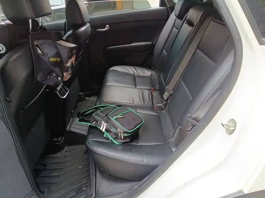 Kia KX3 Smart Run 2015 2.0L Automatic 2WD DLX фото 15
