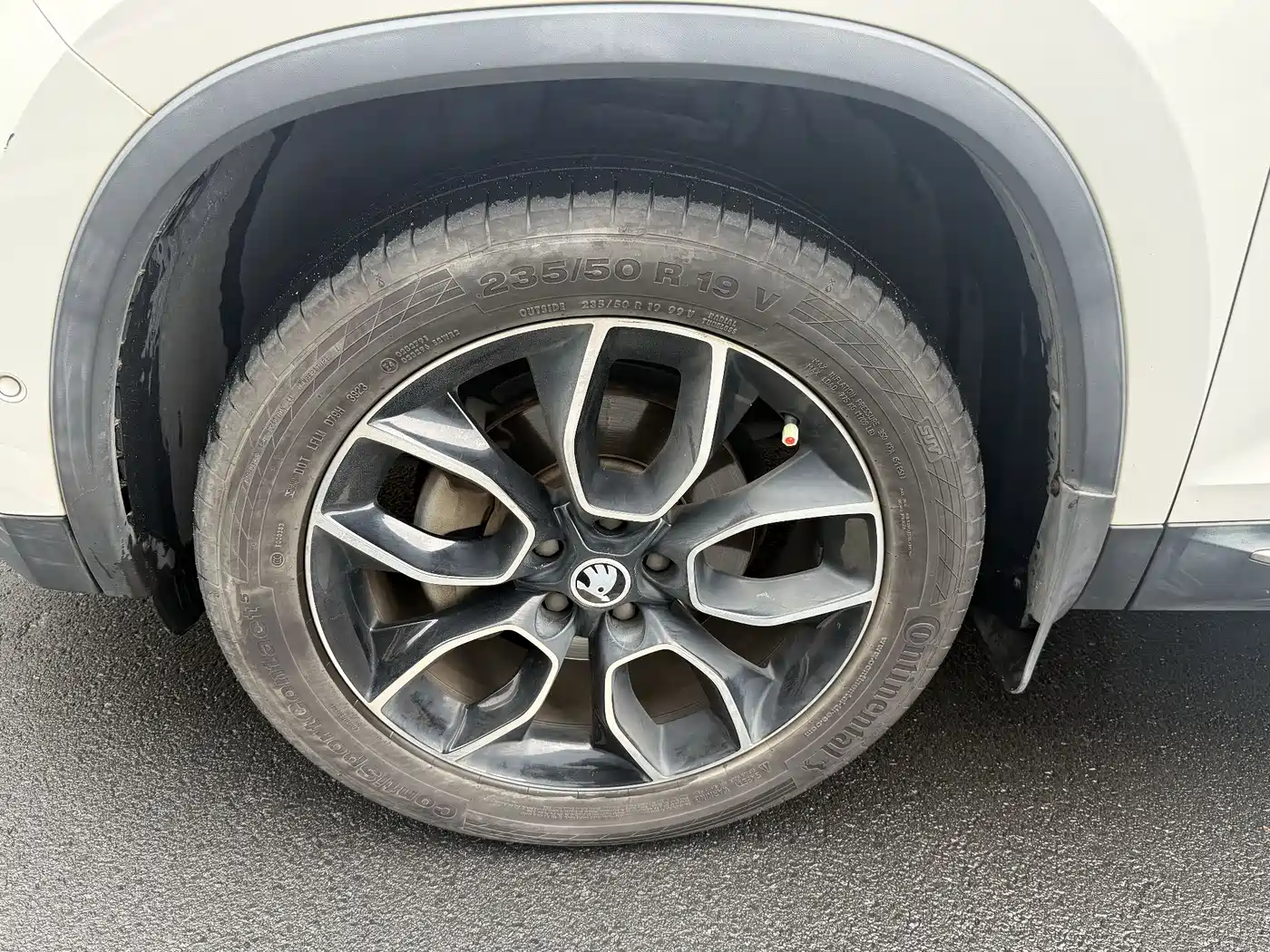 Škoda Kodiaq 2019 TSI330 7-seater 2WD Luxury Premium Edition China VI фото 19