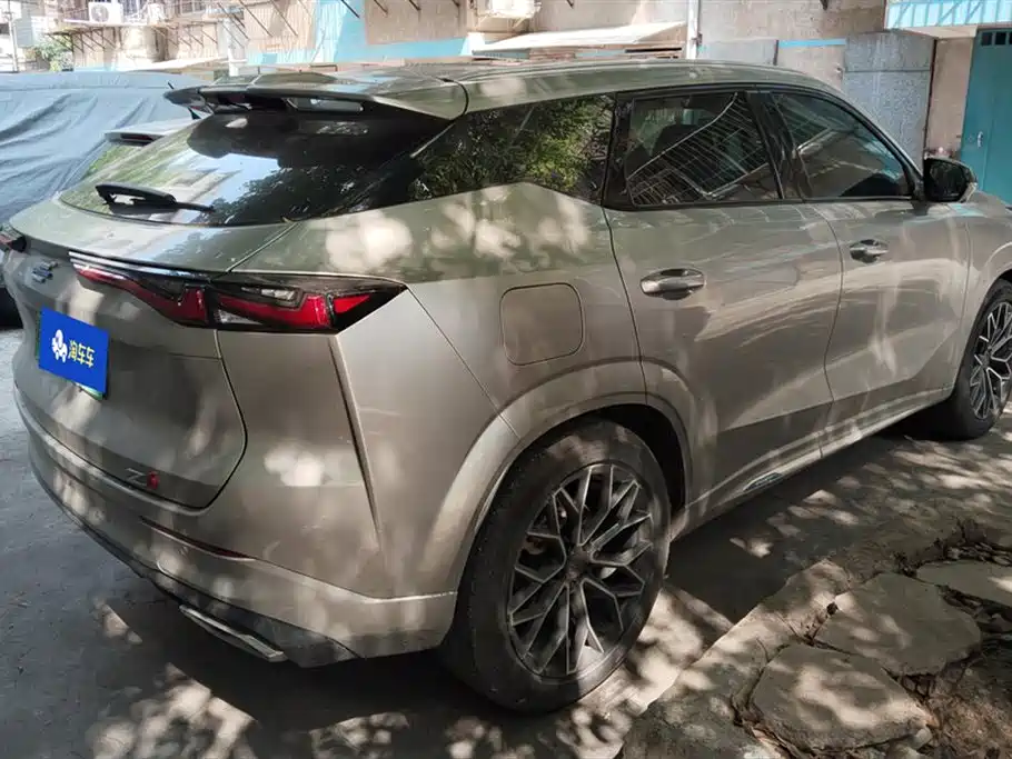 CHANGAN CHANGAN AUCHAN Z6 NEW ENERGY