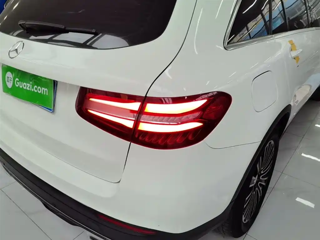 Mercedes-Benz GLC 2019 Model GLC 200 L 4MATIC фото 8