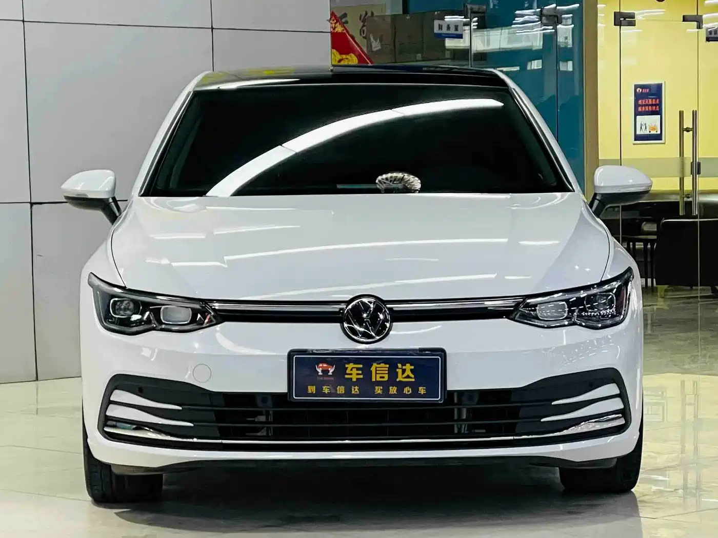 Volkswagen Golf 2024 2023 200TSI DSG Pro