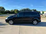Фото 7 - Volkswagen Sharan