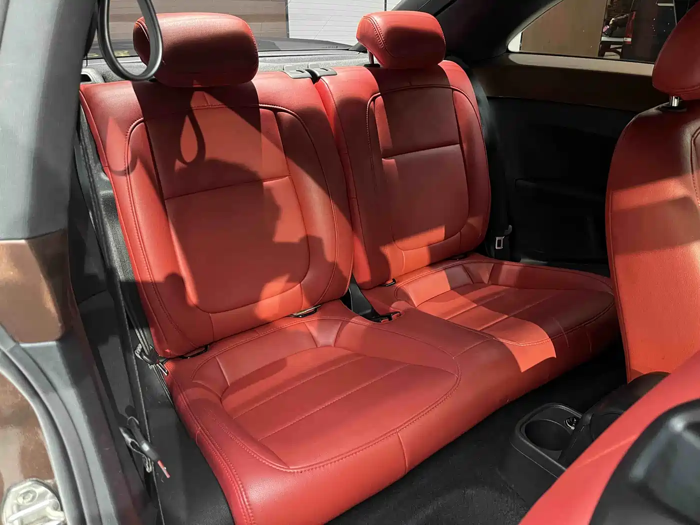 Volkswagen Beetle 2017 180TSI Enjoy фото 12