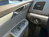 Фото 24 - Volkswagen Sharan