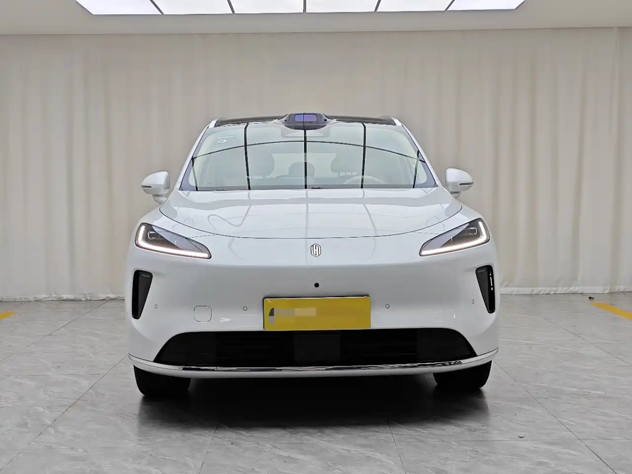 Фото 2 - Shangjie SUV