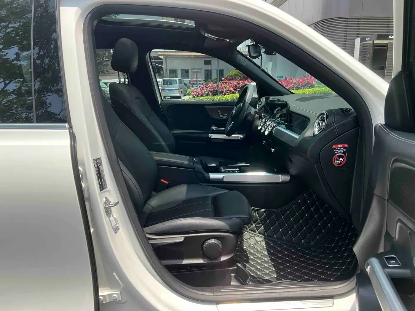 Mercedes-Benz GLB 2021 GLB 200 Dynamic фото 14