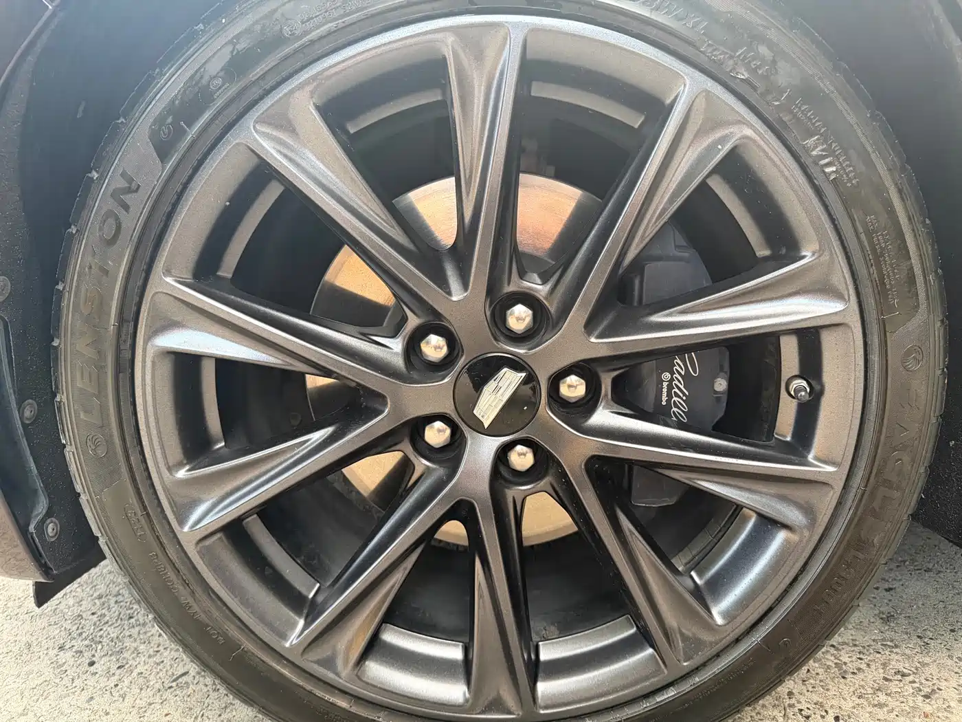 Фото 15 - Cadillac CT5