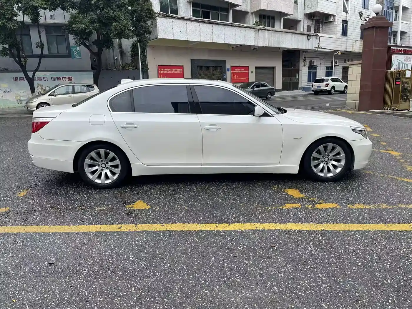 BMW 5 Series 2008 2008 Model 530Li Leading Edition