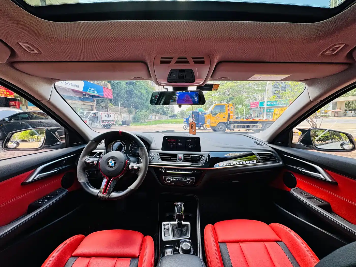 BMW 1 Series 2020 Model 125i Leading M Sport Package фото 5