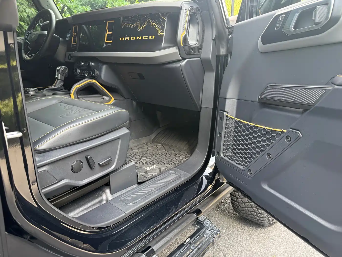Ford Bronco 2026 2024 2.3T Badlands