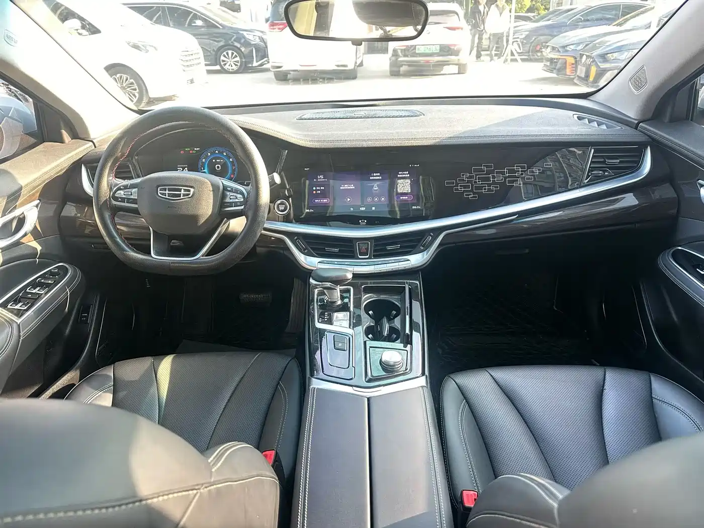 Photo 6 - Geely Borui