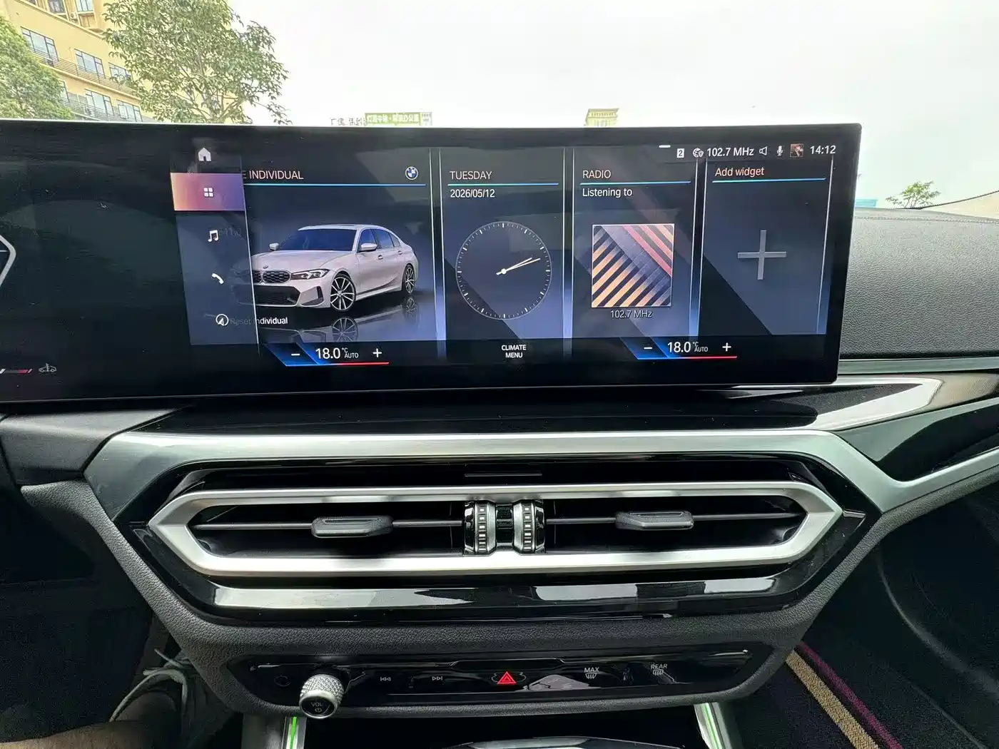 BMW 3 Series 2023 320Li M Sport Package фото 14