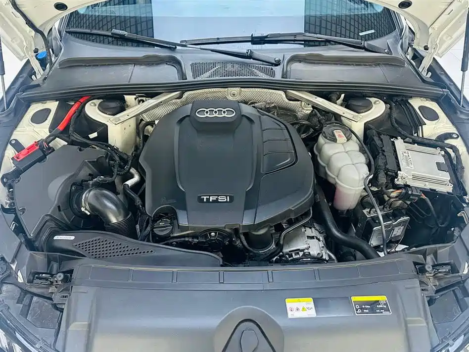Audi A4L 2022 40 TFSI Luxury Dynamic фото 9