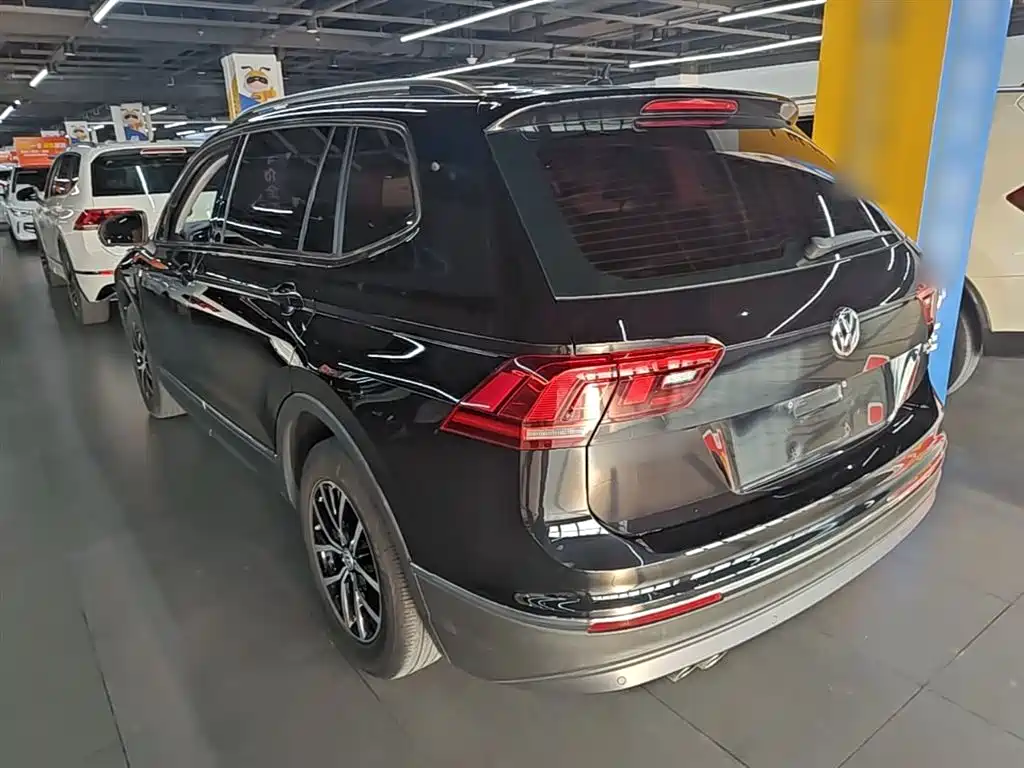 Volkswagen Tiguan L 2019 330TSI Auto 2WD Smart Luxury Edition China V фото 5