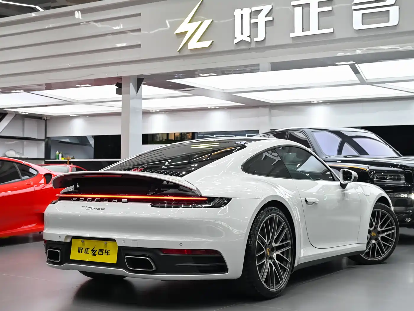 Porsche 911 2023 Carrera 3.0T фото 7