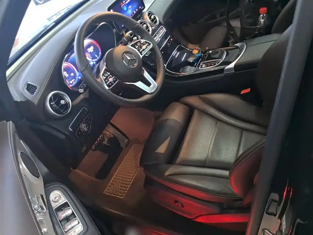 Mercedes-Benz GLC 2020 Facelift GLC 260 L 4MATIC Luxury фото 15