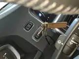 Фото 9 - Volvo S60