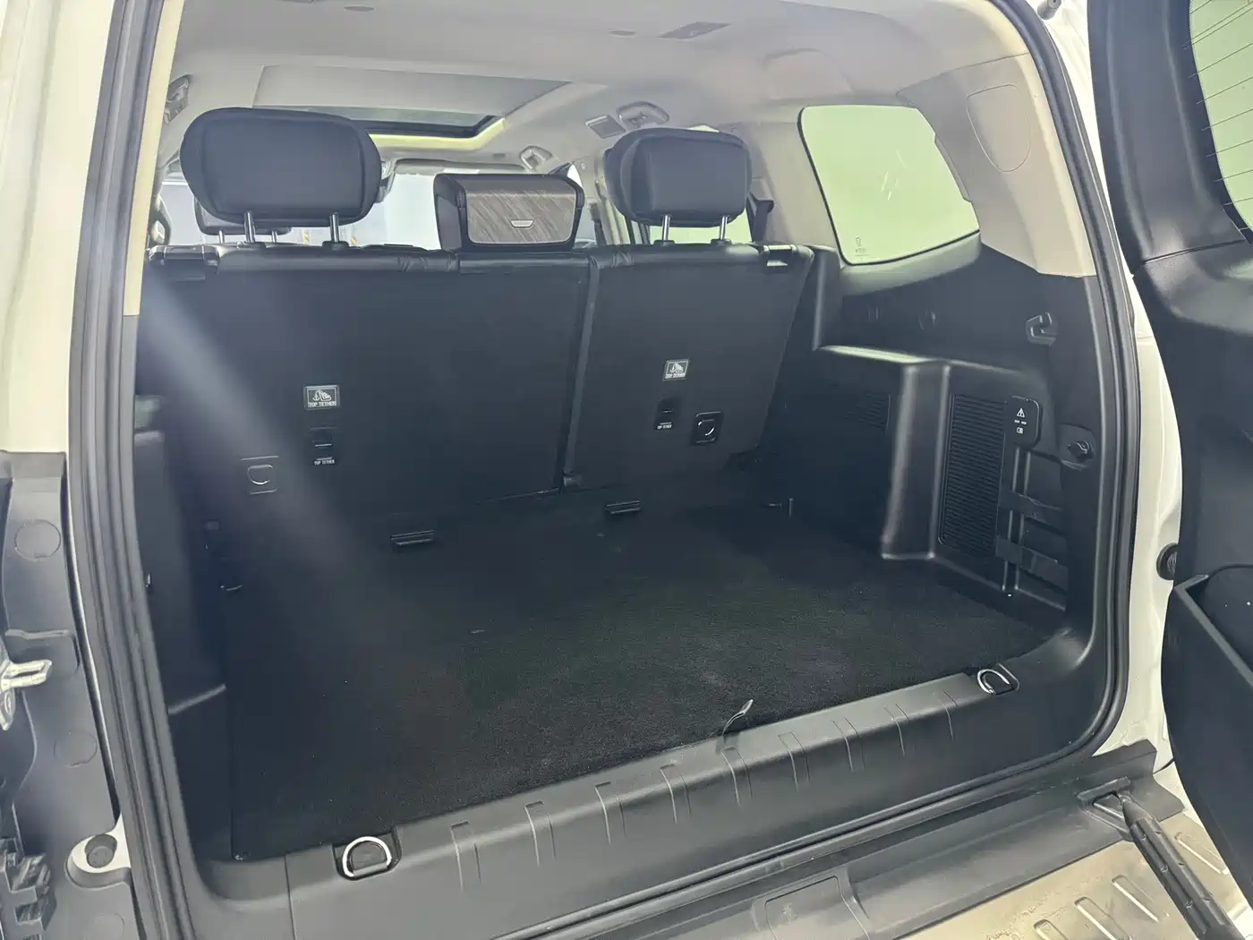 Tank 500 2023 3.0T Business Summit 5-Seater фото 9