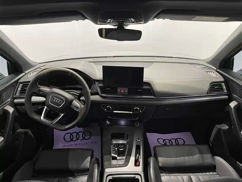 Audi Q5L Sportback 2021 40 TFSI Fashion фото 7