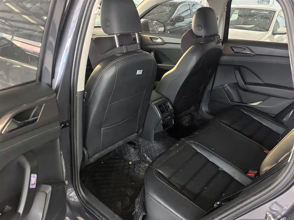 Volkswagen Tharu 2021 280TSI 2WD Luxury Plus фото 5