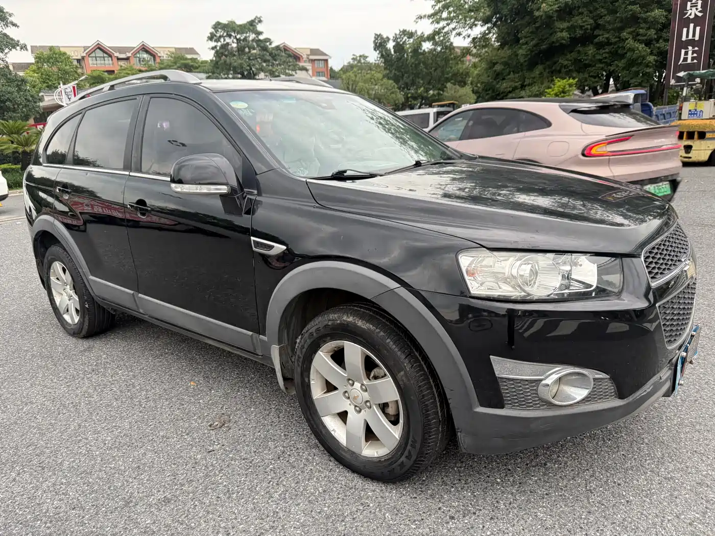 Chevrolet Captiva 2014 2.4L 2WD Urban 7-seater фото 3