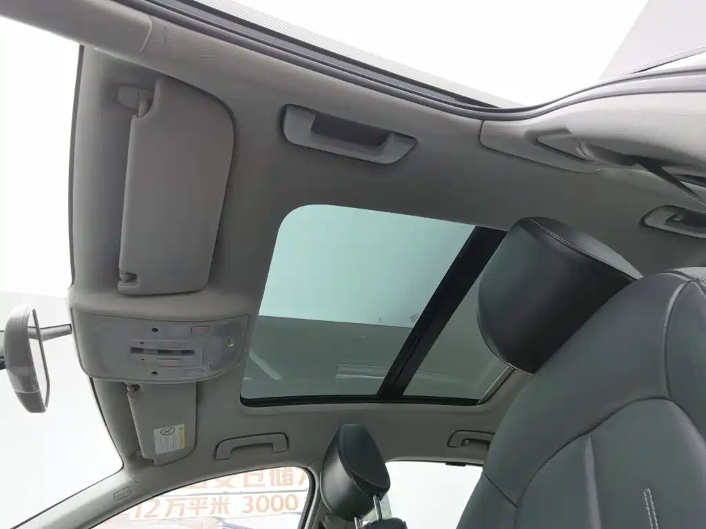 Фото 14 - Audi A6L