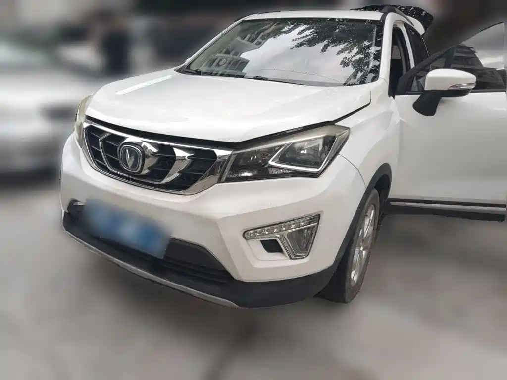 Changan CS15 2016 2016 1.5L Automatic Luxury