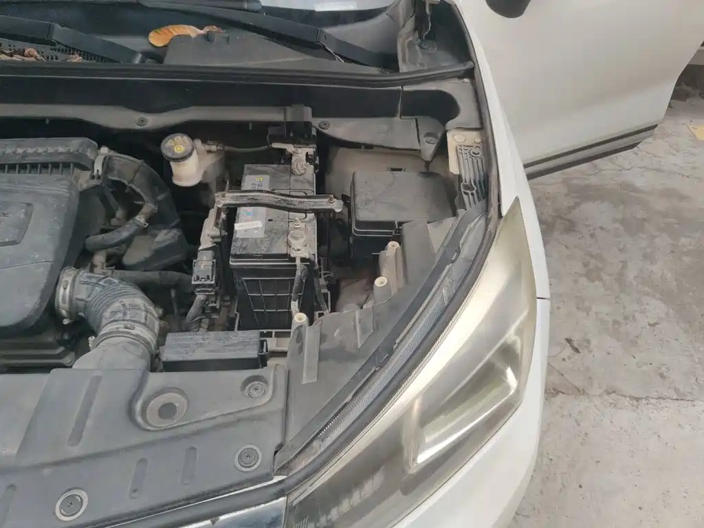 Фото 20 - Changan CS15