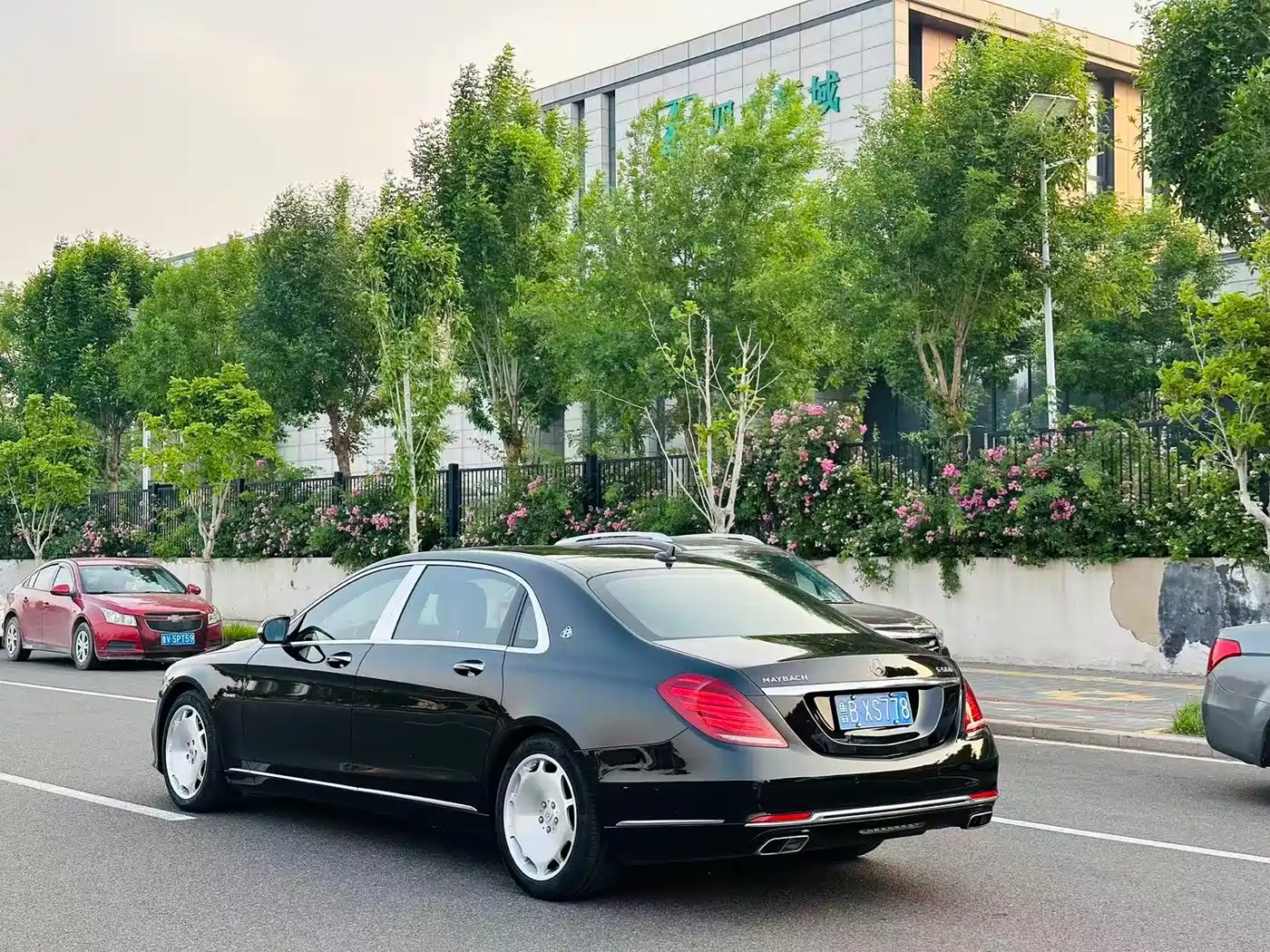 Mercedes-Benz Maybach S-Class 2016 S 400 4MATIC фото 4