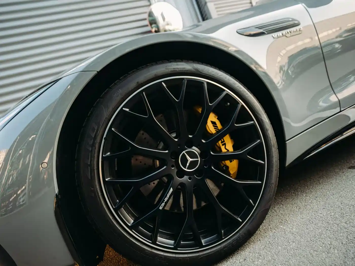 Mercedes-Benz SL-Class AMG 2025 2024 AMG SL 63 4MATIC+