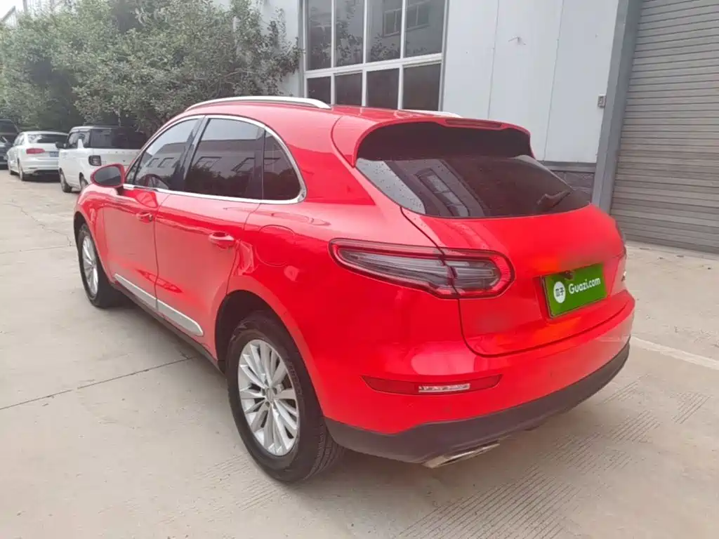 2018 Zotye SR9