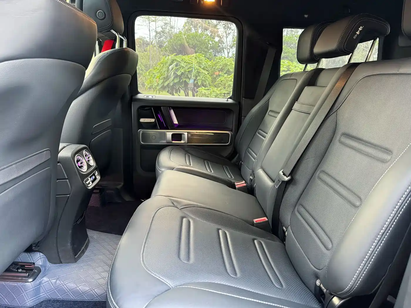 Mercedes-Benz G-Class 2022 G 500 фото 9