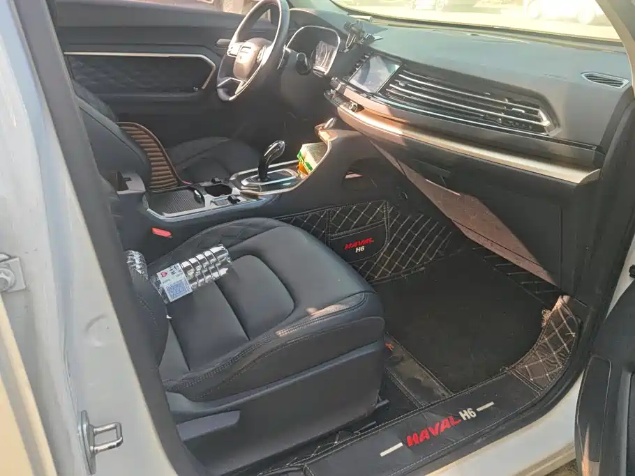 Фото 8 - Haval H6