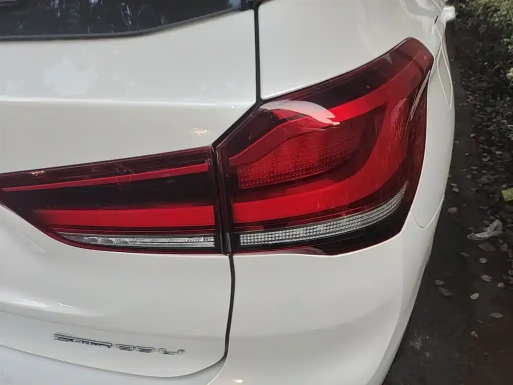 BMW X1 2022 sDrive25Li Leading фото 8